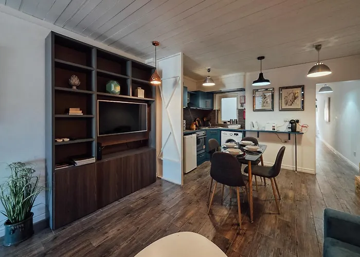 Azure Escape - St Julian's 公寓